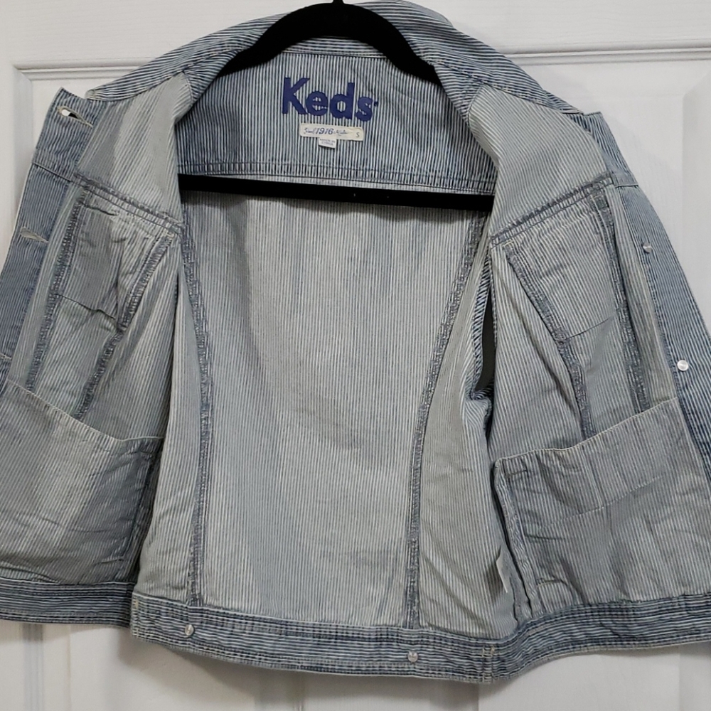 ❣️ 3/$25 Keds Denim Vest - Picture 4 of 6